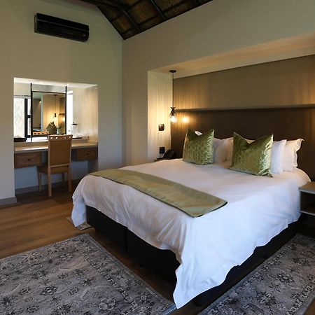 Kloofzicht Lodge & Spa Krugersdorp Extérieur photo
