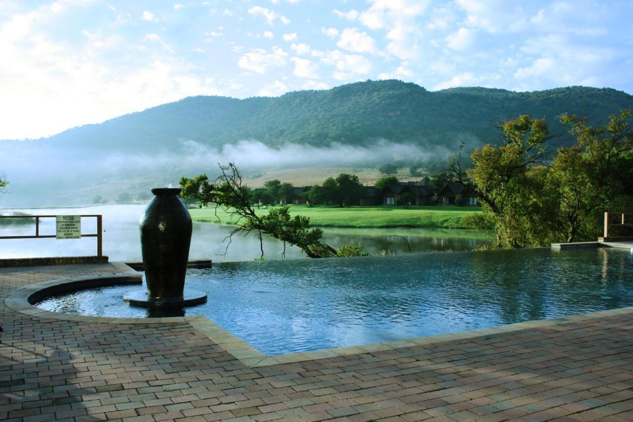 Kloofzicht Lodge & Spa Krugersdorp Extérieur photo View of the resort